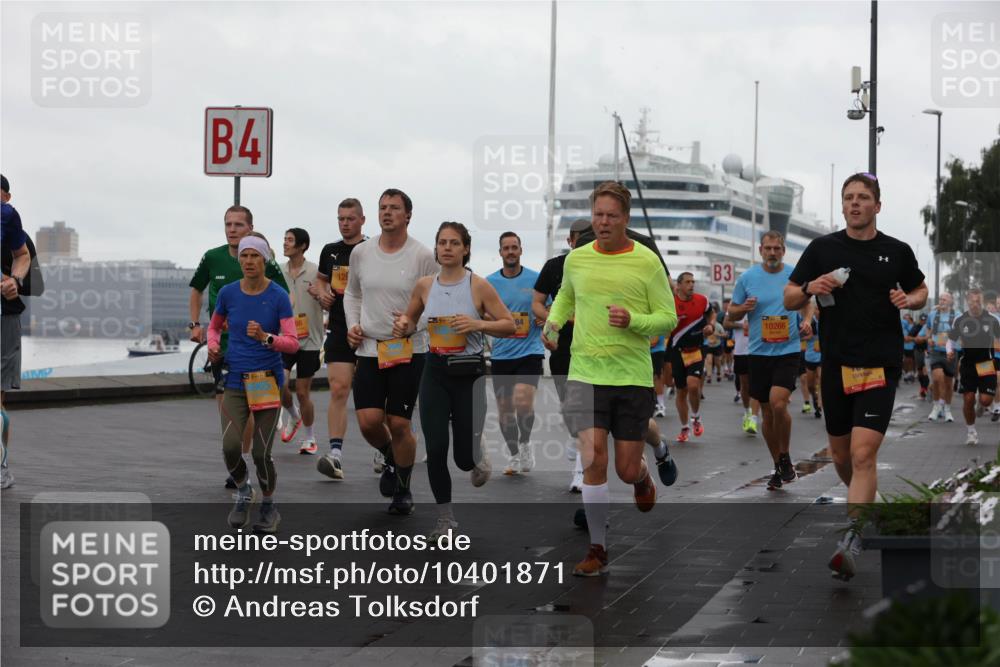 13.09.2026 - Kiel Lauf Andreas Tolksdorf http://msf.ph/oto/10401871 13.09.2026 11:00:15 Kiellinie 4, 39, 3, 10266 meine-sportfotos.de