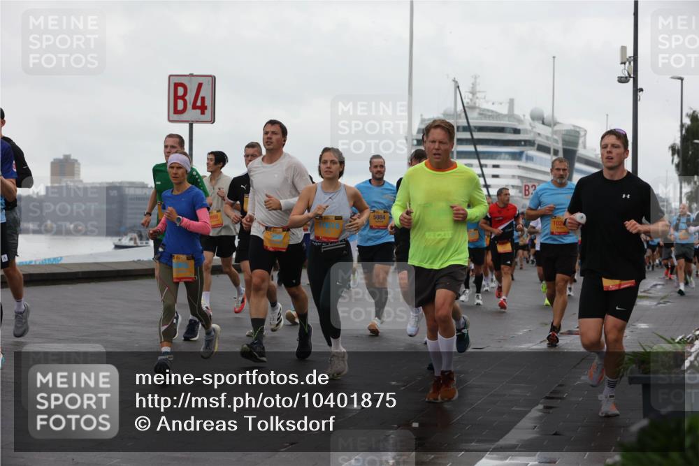 13.09.2026 - Kiel Lauf Andreas Tolksdorf http://msf.ph/oto/10401875 13.09.2026 11:00:15 Kiellinie 4, 8698, 5084, 102 meine-sportfotos.de