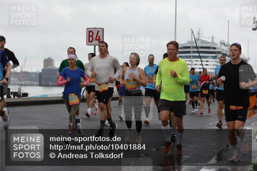 13.09.2026 - Kiel Lauf Andreas Tolksdorf http://msf.ph/oto/10401884 13.09.2026 11:00:15 Kiellinie 4, 39, 10618, 5084 meine-sportfotos.de