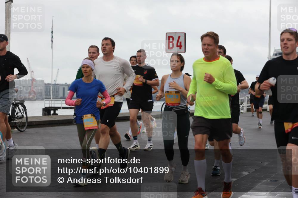13.09.2026 - Kiel Lauf Andreas Tolksdorf http://msf.ph/oto/10401899 13.09.2026 11:00:16 Kiellinie 4, 39, 8965, 4, 39, 10618 meine-sportfotos.de
