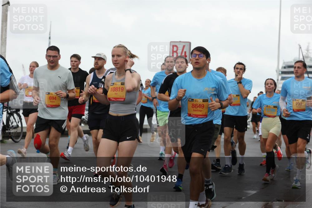 13.09.2026 - Kiel Lauf Andreas Tolksdorf http://msf.ph/oto/10401948 13.09.2026 11:00:35 Kiellinie 382, 11, 31, 694, 14, 48, 10819, 38, 8649, 39, 739 meine-sportfotos.de