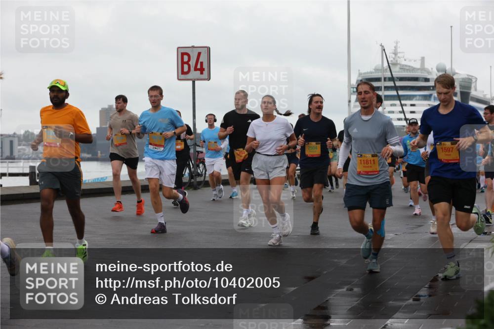 13.09.2026 - Kiel Lauf Andreas Tolksdorf http://msf.ph/oto/10402005 13.09.2026 11:00:43 Kiellinie 4, 2504, 39, 11811, 39, 1597 meine-sportfotos.de