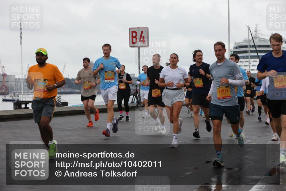 13.09.2026 - Kiel Lauf Andreas Tolksdorf http://msf.ph/oto/10402011 13.09.2026 11:00:43 Kiellinie 8278, 4, 5494, 2504, 1, 39, 11811, 1597 meine-sportfotos.de
