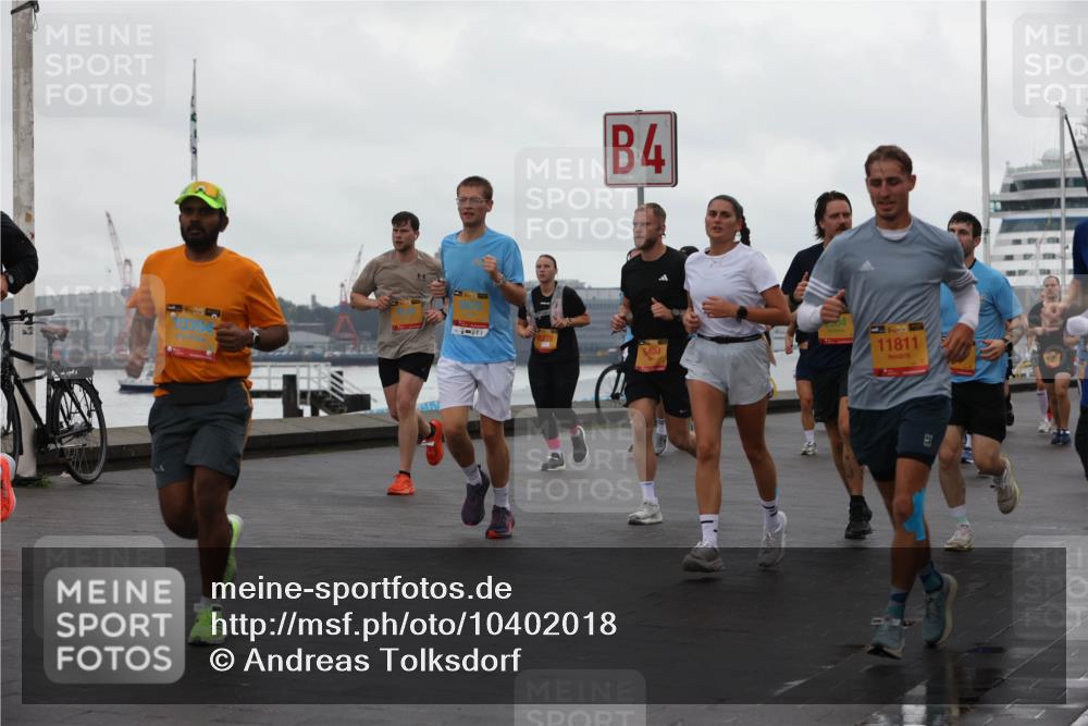 13.09.2026 - Kiel Lauf Andreas Tolksdorf http://msf.ph/oto/10402018 13.09.2026 11:00:43 Kiellinie 4, 5494, 39, 11811 meine-sportfotos.de