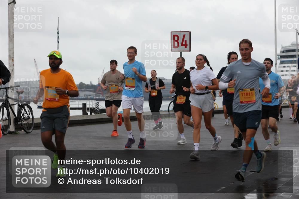 13.09.2026 - Kiel Lauf Andreas Tolksdorf http://msf.ph/oto/10402019 13.09.2026 11:00:43 Kiellinie 4, 5494, 1, 39, 11811 meine-sportfotos.de