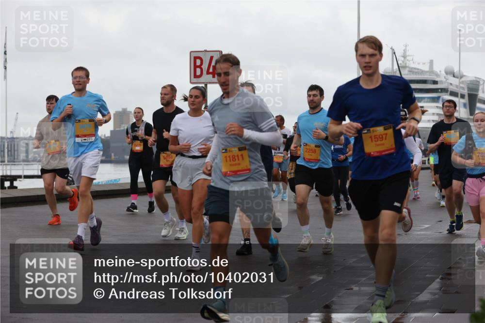 13.09.2026 - Kiel Lauf Andreas Tolksdorf http://msf.ph/oto/10402031 13.09.2026 11:00:44 Kiellinie 4, 8278, 5494, 11811, 29, 2258, 38, 1597, 39, 786 meine-sportfotos.de