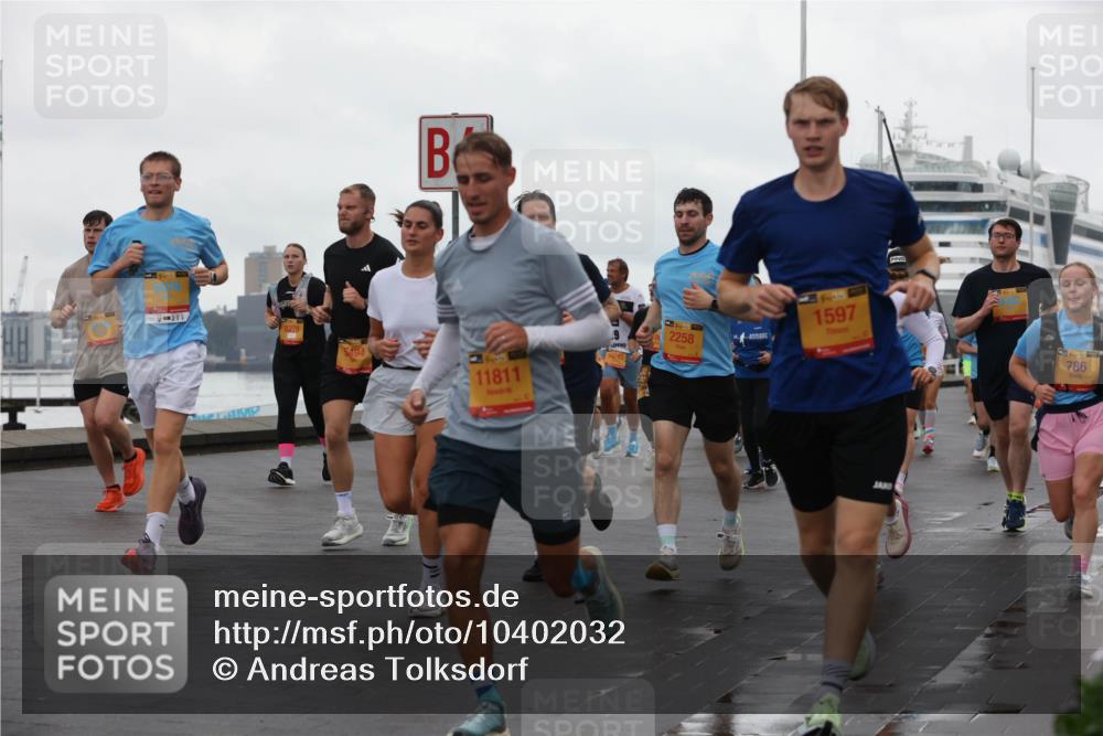 13.09.2026 - Kiel Lauf Andreas Tolksdorf http://msf.ph/oto/10402032 13.09.2026 11:00:44 Kiellinie 5494, 11811, 9, 14783, 39, 2258, 1597, 39, 786 meine-sportfotos.de