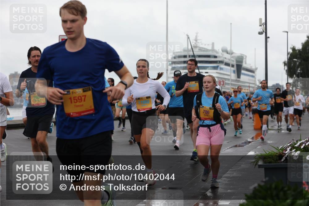 13.09.2026 - Kiel Lauf Andreas Tolksdorf http://msf.ph/oto/10402044 13.09.2026 11:00:45 Kiellinie 250, 3963, 1597, 139, 38, 786, 3 meine-sportfotos.de