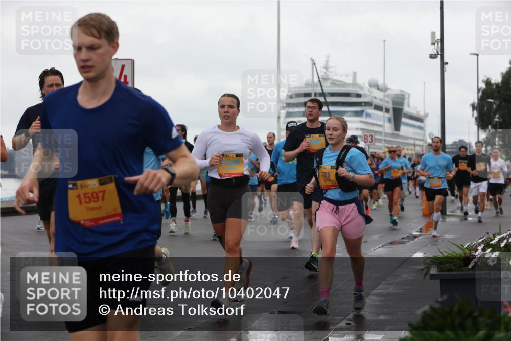 13.09.2026 - Kiel Lauf Andreas Tolksdorf http://msf.ph/oto/10402047 13.09.2026 11:00:45 Kiellinie 1597, 38, 39, 786, 3 meine-sportfotos.de