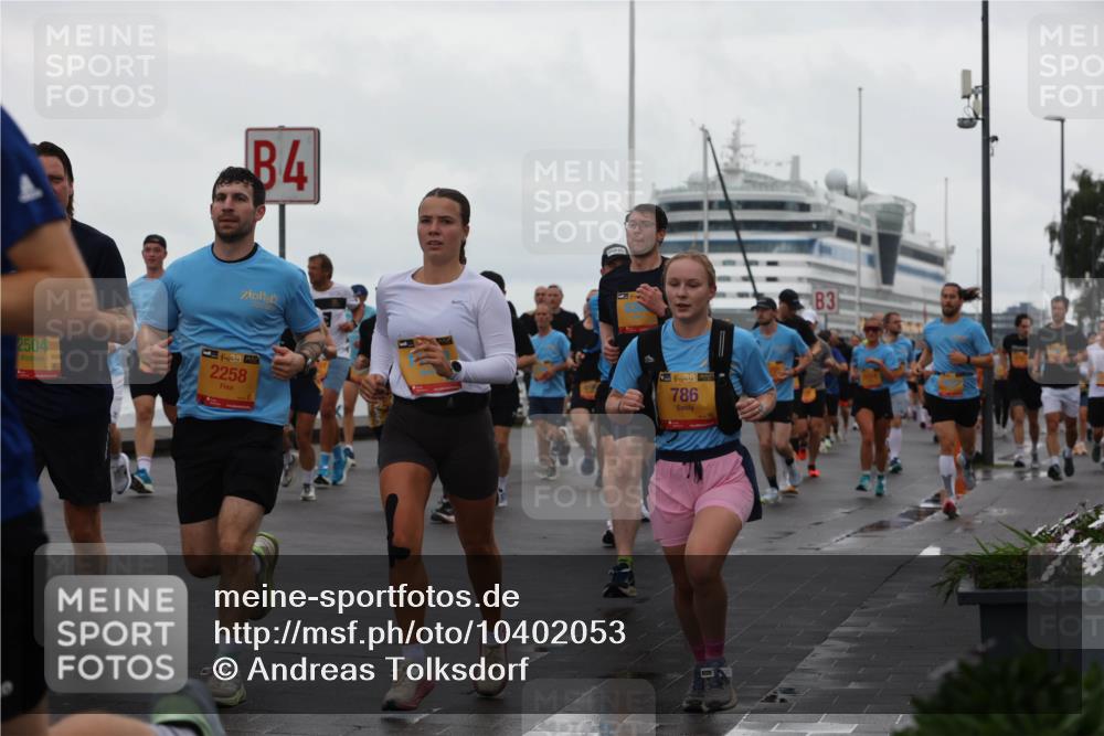 13.09.2026 - Kiel Lauf Andreas Tolksdorf http://msf.ph/oto/10402053 13.09.2026 11:00:45 Kiellinie 4, 2504, 38, 2258, 14, 384, 786, 3 meine-sportfotos.de