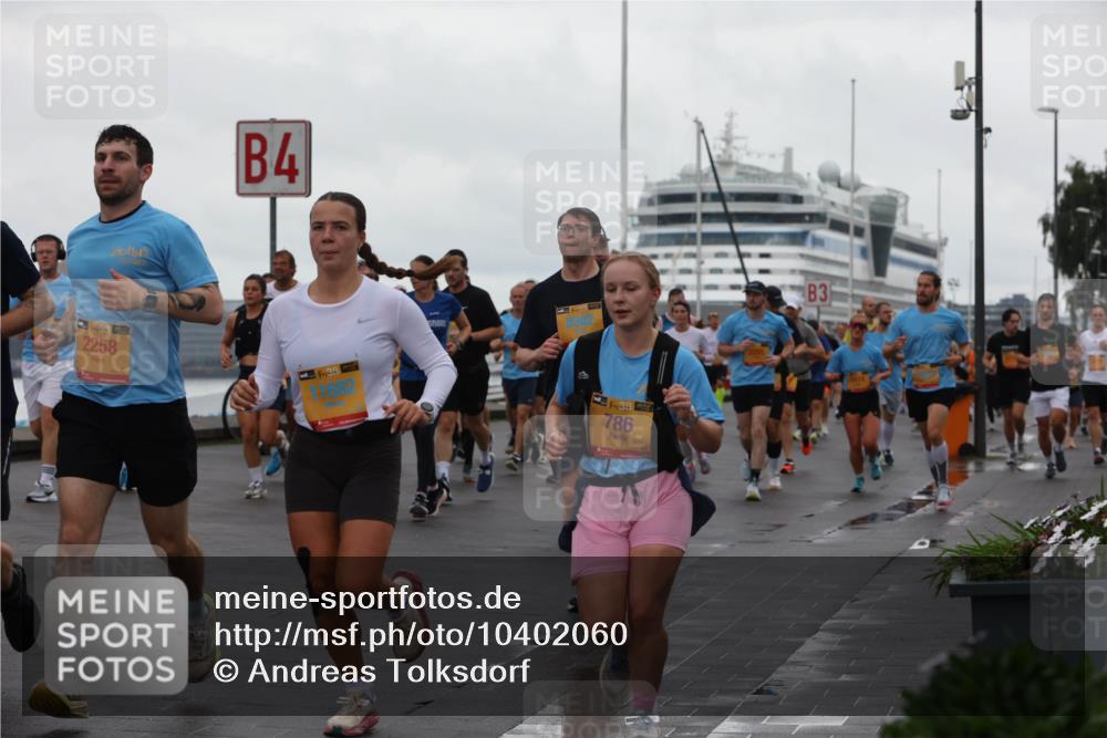 13.09.2026 - Kiel Lauf Andreas Tolksdorf http://msf.ph/oto/10402060 13.09.2026 11:00:45 Kiellinie 39, 2258, 4, 786, 3 meine-sportfotos.de