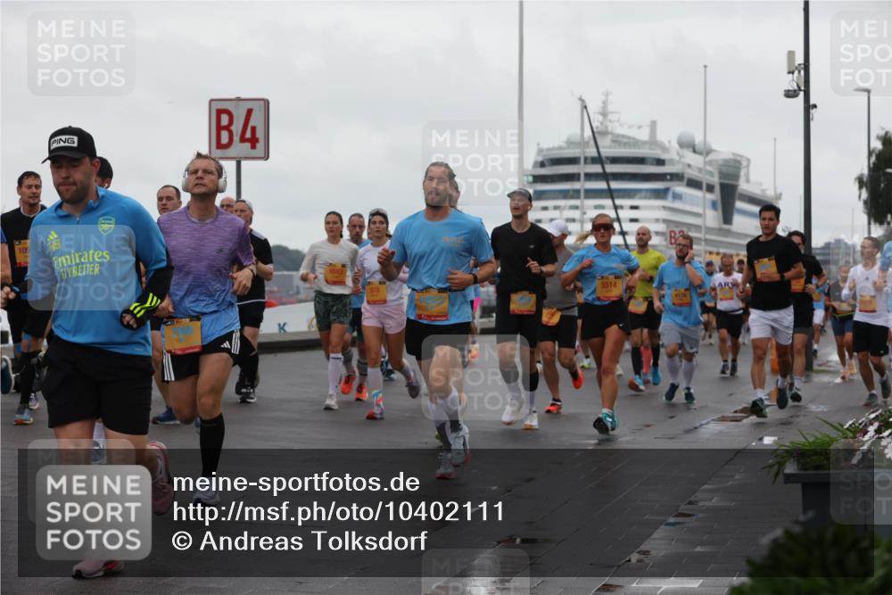 13.09.2026 - Kiel Lauf Andreas Tolksdorf http://msf.ph/oto/10402111 13.09.2026 11:00:48 Kiellinie 4, 109, 9583, 976, 5514, 2318 meine-sportfotos.de