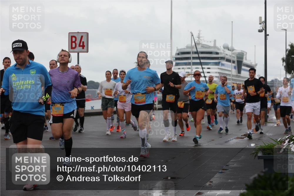 13.09.2026 - Kiel Lauf Andreas Tolksdorf http://msf.ph/oto/10402113 13.09.2026 11:00:48 Kiellinie 4, 9583, 976, 5514, 4176 meine-sportfotos.de