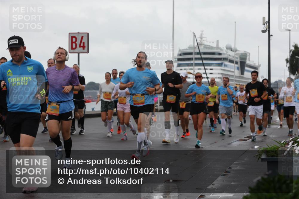 13.09.2026 - Kiel Lauf Andreas Tolksdorf http://msf.ph/oto/10402114 13.09.2026 11:00:48 Kiellinie 4, 9583, 976, 35, 5514, 4176, 2318 meine-sportfotos.de