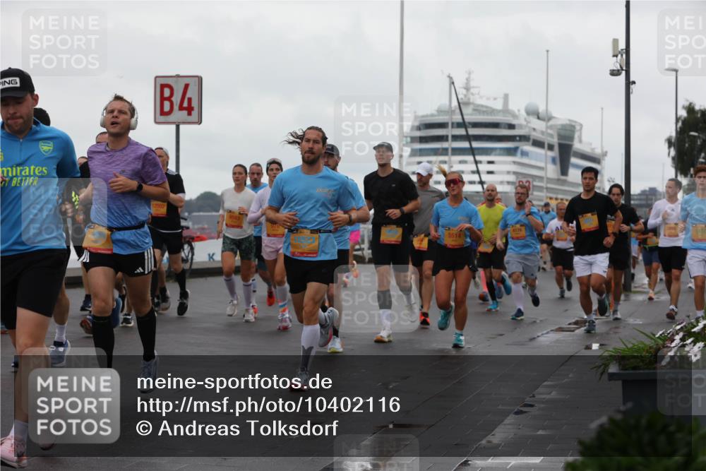 13.09.2026 - Kiel Lauf Andreas Tolksdorf http://msf.ph/oto/10402116 13.09.2026 11:00:48 Kiellinie 4, 12002, 9583, 39, 4176, 2318, 1410, 5514 meine-sportfotos.de