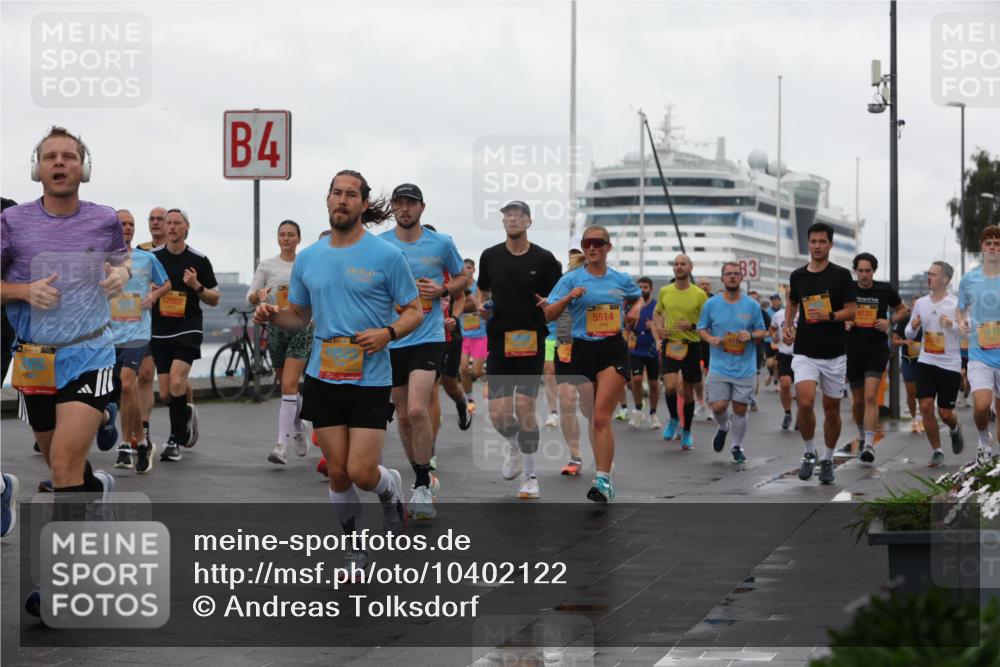 13.09.2026 - Kiel Lauf Andreas Tolksdorf http://msf.ph/oto/10402122 13.09.2026 11:00:49 Kiellinie 12002, 4, 5514, 83, 8732, 2318, 1410 meine-sportfotos.de