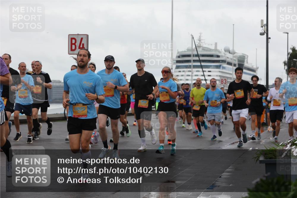 13.09.2026 - Kiel Lauf Andreas Tolksdorf http://msf.ph/oto/10402130 13.09.2026 11:00:49 Kiellinie 12002, 4, 38, 13255, 5514, 4176, 3, 2318, 1410 meine-sportfotos.de