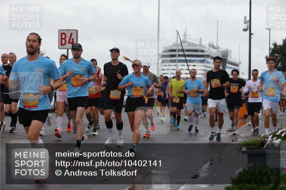 13.09.2026 - Kiel Lauf Andreas Tolksdorf http://msf.ph/oto/10402141 13.09.2026 11:00:50 Kiellinie 38, 4, 39, 3255, 1, 99, 5514, 4176, 8732, 815, 1410, 2318 meine-sportfotos.de