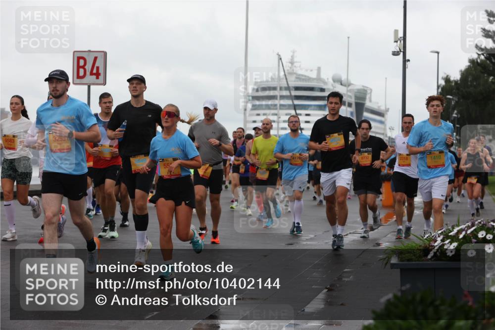 13.09.2026 - Kiel Lauf Andreas Tolksdorf http://msf.ph/oto/10402144 13.09.2026 11:00:50 Kiellinie 4, 9583, 3255, 55, 4176, 8732, 2318, 1410 meine-sportfotos.de