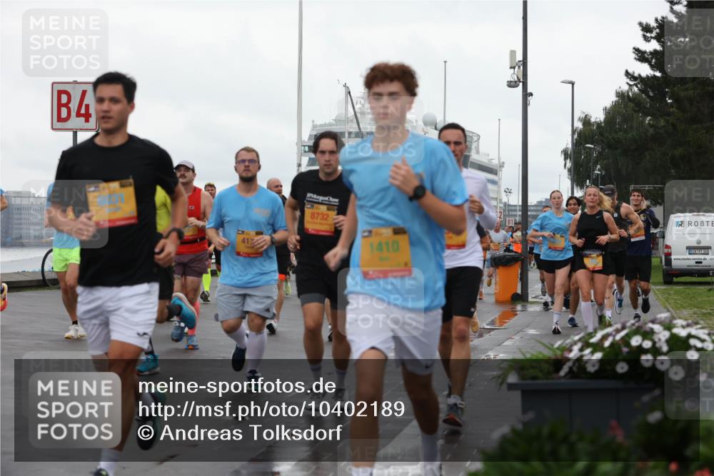 13.09.2026 - Kiel Lauf Andreas Tolksdorf http://msf.ph/oto/10402189 13.09.2026 11:00:53 Kiellinie 4, 8732, 1410, 100 meine-sportfotos.de