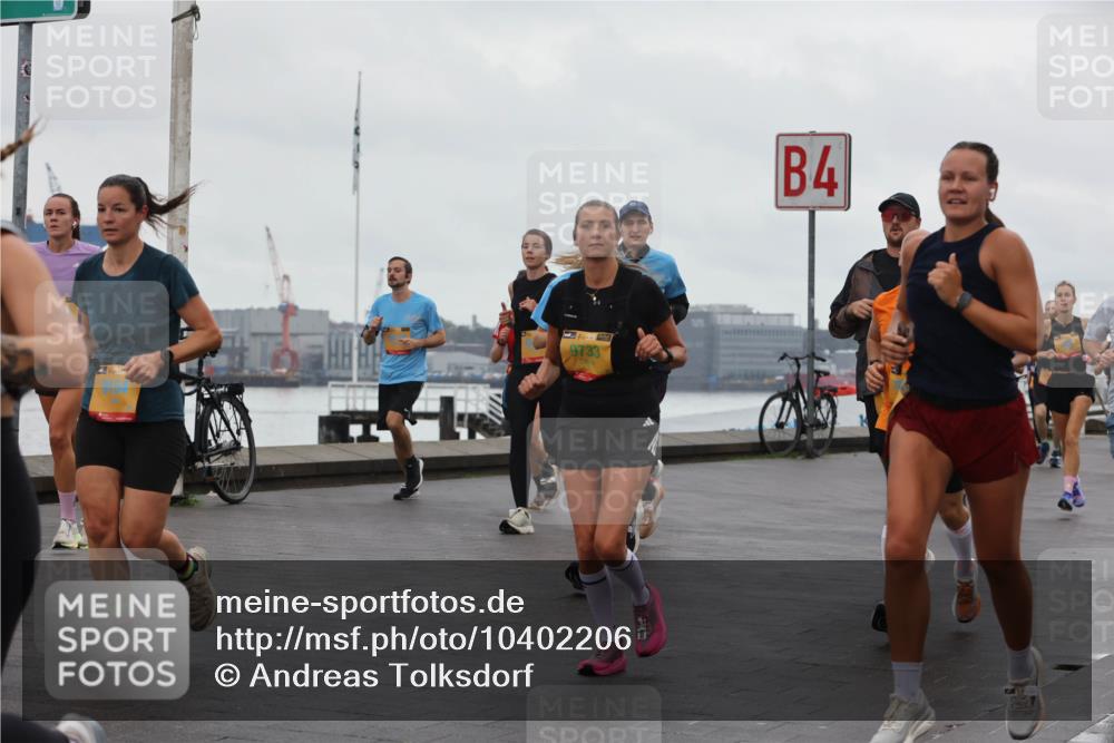 13.09.2026 - Kiel Lauf Andreas Tolksdorf http://msf.ph/oto/10402206 13.09.2026 11:01:02 Kiellinie 35, 9154, 39, 9733, 4 meine-sportfotos.de