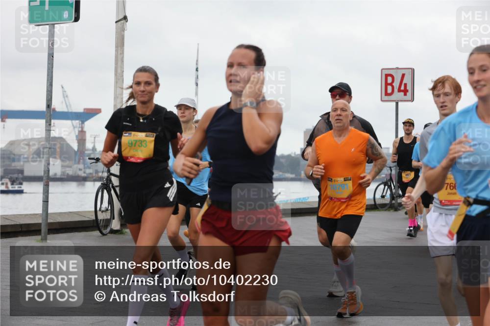 13.09.2026 - Kiel Lauf Andreas Tolksdorf http://msf.ph/oto/10402230 13.09.2026 11:01:02 Kiellinie 9733, 39, 10791, 4, 463, 76 meine-sportfotos.de