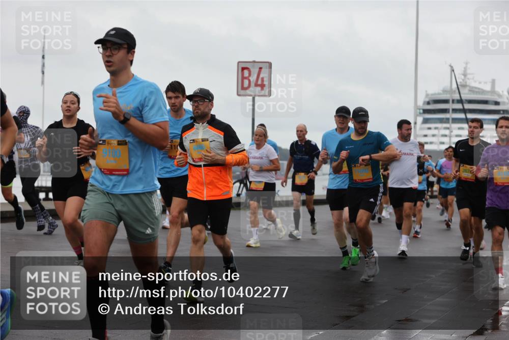 13.09.2026 - Kiel Lauf Andreas Tolksdorf http://msf.ph/oto/10402277 13.09.2026 11:01:09 Kiellinie 38, 9100, 4, 267 meine-sportfotos.de