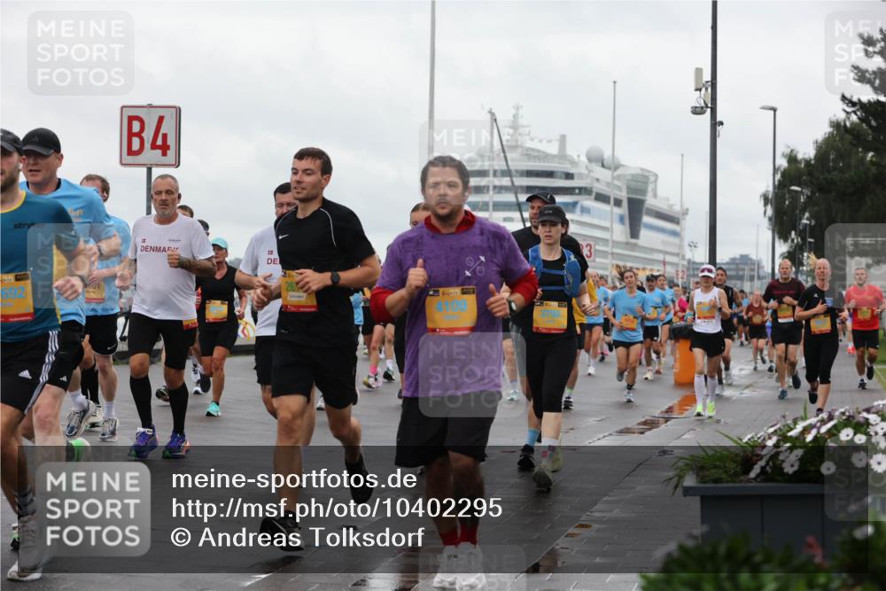 13.09.2026 - Kiel Lauf Andreas Tolksdorf http://msf.ph/oto/10402295 13.09.2026 11:01:11 Kiellinie 692, 601, 4, 261, 38, 4109, 3792, 3 meine-sportfotos.de