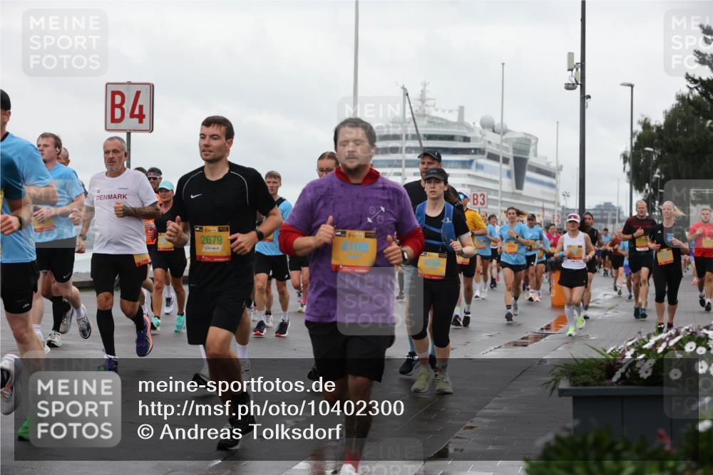 13.09.2026 - Kiel Lauf Andreas Tolksdorf http://msf.ph/oto/10402300 13.09.2026 11:01:11 Kiellinie 4, 1, 38, 2679, 38, 4109, 3 meine-sportfotos.de