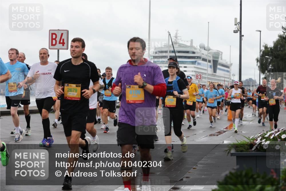 13.09.2026 - Kiel Lauf Andreas Tolksdorf http://msf.ph/oto/10402304 13.09.2026 11:01:11 Kiellinie 11601, 4, 1, 38, 2679, 4109, 3 meine-sportfotos.de