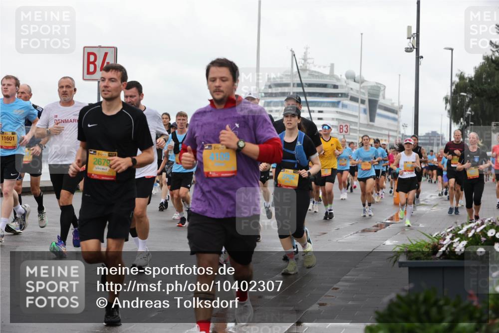 13.09.2026 - Kiel Lauf Andreas Tolksdorf http://msf.ph/oto/10402307 13.09.2026 11:01:11 Kiellinie 39, 11601, 1939, 2679, 4109, 3792, 3 meine-sportfotos.de