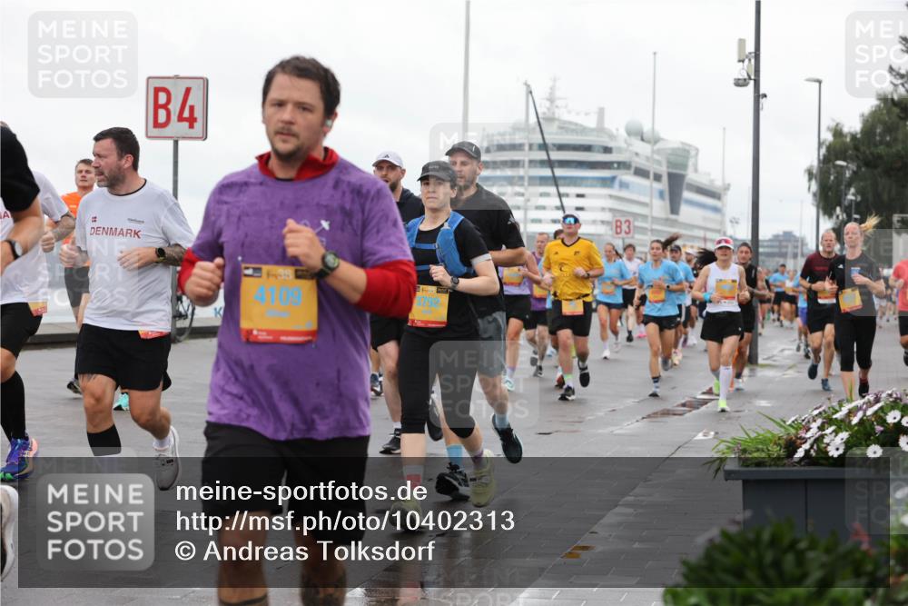 13.09.2026 - Kiel Lauf Andreas Tolksdorf http://msf.ph/oto/10402313 13.09.2026 11:01:12 Kiellinie 4, 4109, 3792, 3 meine-sportfotos.de