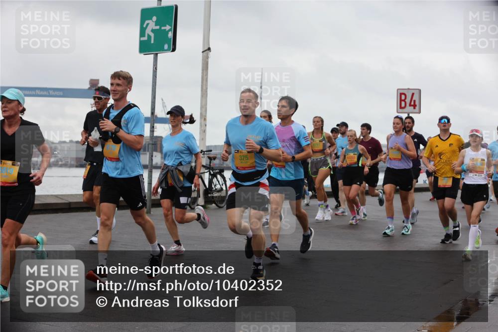 13.09.2026 - Kiel Lauf Andreas Tolksdorf http://msf.ph/oto/10402352 13.09.2026 11:01:15 Kiellinie 375, 12255, 4 meine-sportfotos.de