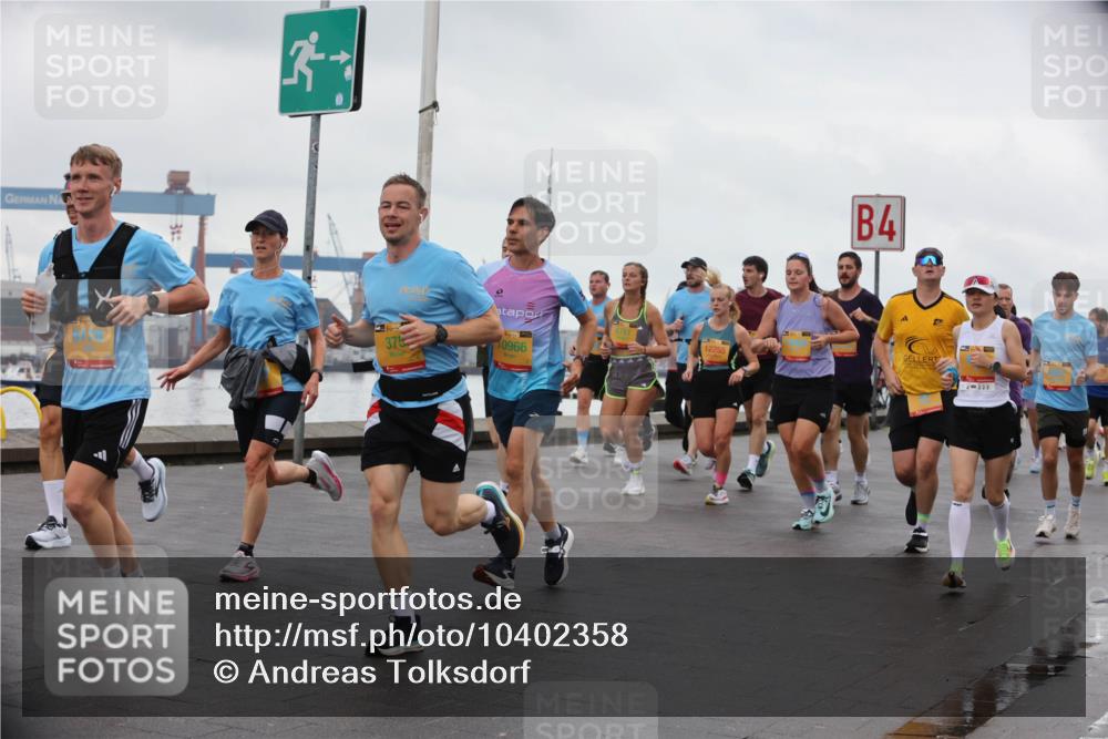 13.09.2026 - Kiel Lauf Andreas Tolksdorf http://msf.ph/oto/10402358 13.09.2026 11:01:16 Kiellinie 9170, 38, 3, 39, 375, 10966, 12255, 4 meine-sportfotos.de