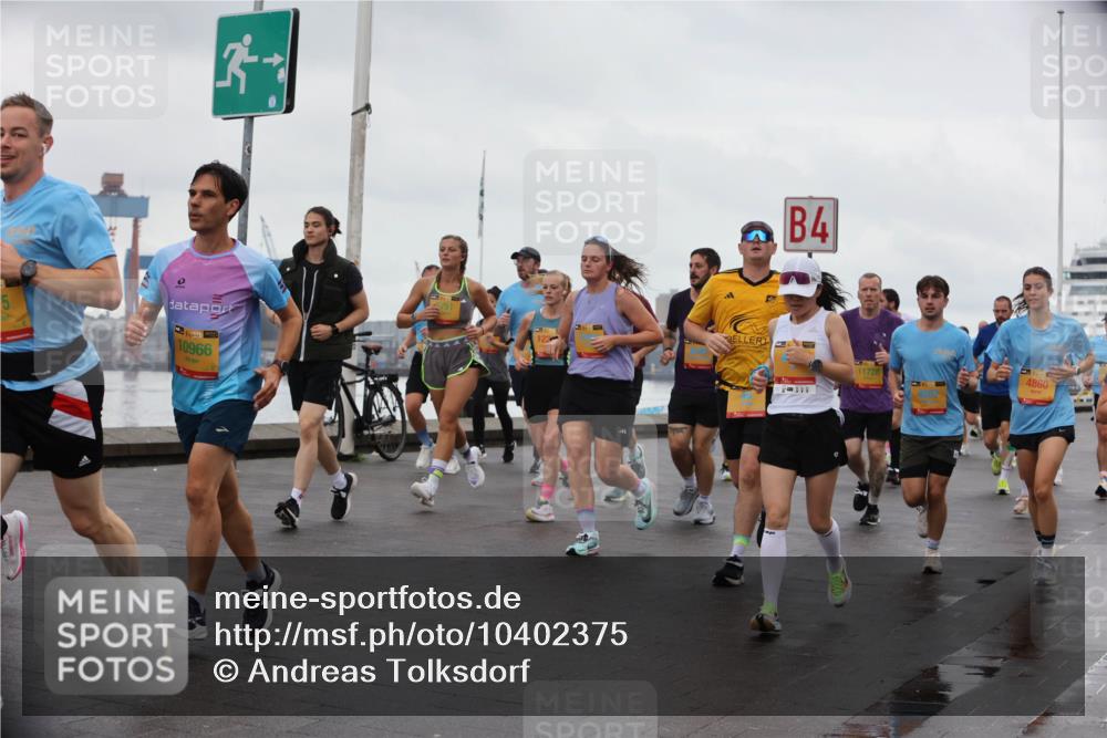 13.09.2026 - Kiel Lauf Andreas Tolksdorf http://msf.ph/oto/10402375 13.09.2026 11:01:16 Kiellinie 39, 10966, 4, 11728, 4860 meine-sportfotos.de