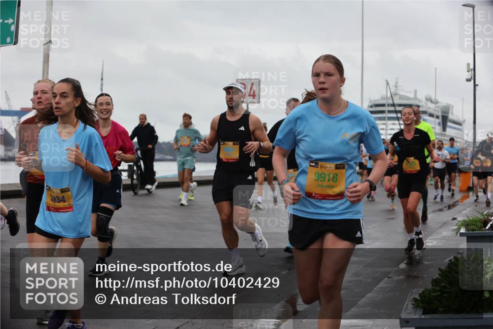 13.09.2026 - Kiel Lauf Andreas Tolksdorf http://msf.ph/oto/10402429 13.09.2026 11:01:25 Kiellinie 38, 934, 4, 38, 9918, 5325 meine-sportfotos.de