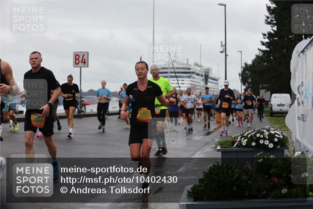 13.09.2026 - Kiel Lauf Andreas Tolksdorf http://msf.ph/oto/10402430 13.09.2026 11:01:26 Kiellinie 4, 39, 5325 meine-sportfotos.de