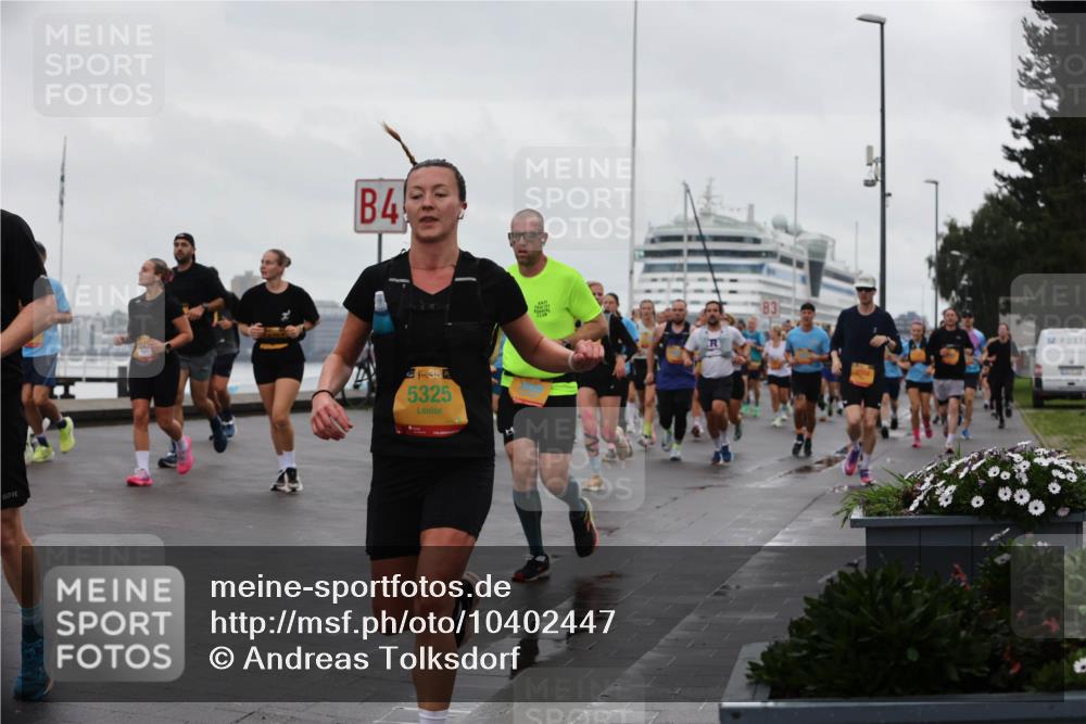 13.09.2026 - Kiel Lauf Andreas Tolksdorf http://msf.ph/oto/10402447 13.09.2026 11:01:27 Kiellinie 4, 4, 384, 5325 meine-sportfotos.de