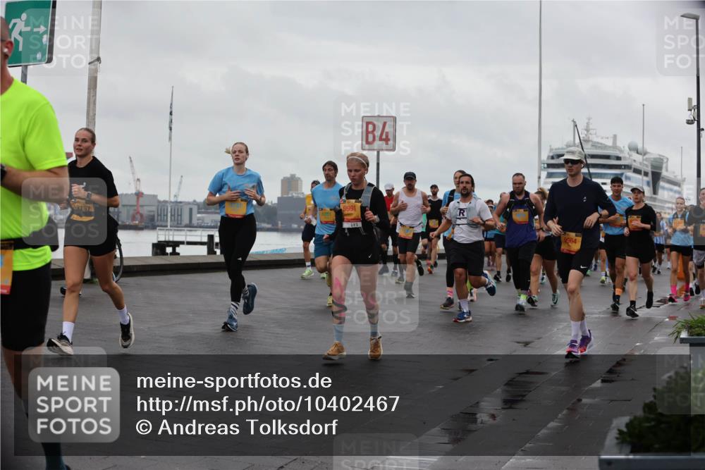 13.09.2026 - Kiel Lauf Andreas Tolksdorf http://msf.ph/oto/10402467 13.09.2026 11:01:29 Kiellinie 12767, 6281, 9991, 4, 9964 meine-sportfotos.de