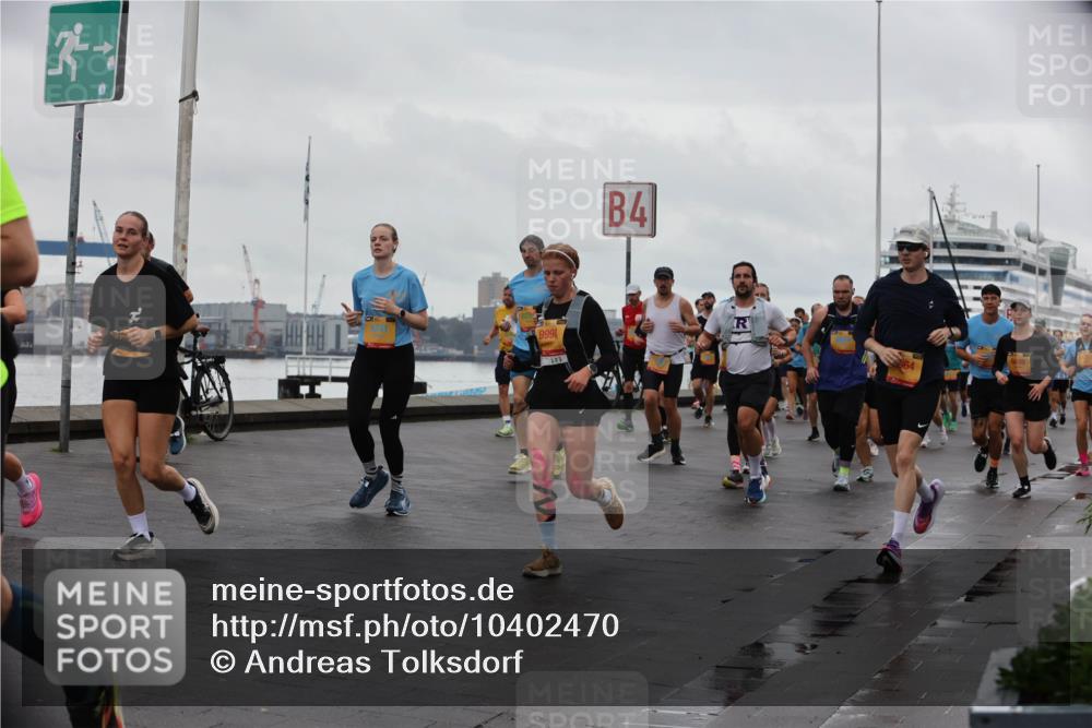 13.09.2026 - Kiel Lauf Andreas Tolksdorf http://msf.ph/oto/10402470 13.09.2026 11:01:29 Kiellinie 4, 9991, 6899 meine-sportfotos.de