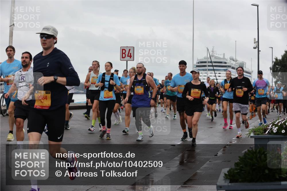 13.09.2026 - Kiel Lauf Andreas Tolksdorf http://msf.ph/oto/10402509 13.09.2026 11:01:31 Kiellinie 9964, 4 meine-sportfotos.de