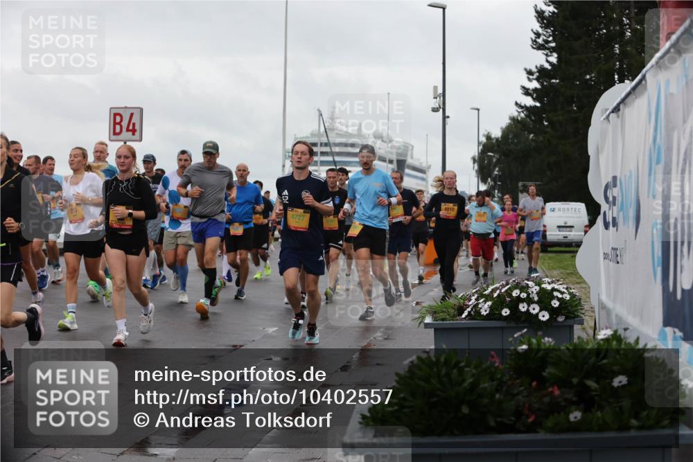 13.09.2026 - Kiel Lauf Andreas Tolksdorf http://msf.ph/oto/10402557 13.09.2026 11:01:36 Kiellinie 257, 4, 4810, 4727 meine-sportfotos.de