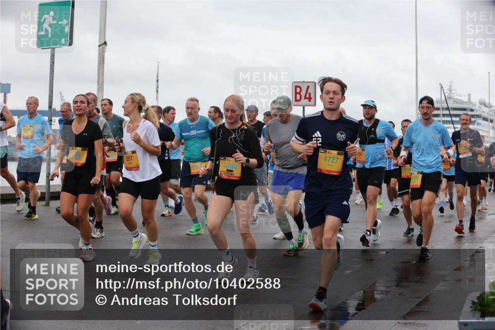 13.09.2026 - Kiel Lauf Andreas Tolksdorf http://msf.ph/oto/10402588 13.09.2026 11:01:37 Kiellinie 3569, 299, 257, 2706, 4, 3193, 4727, 190, 41518 meine-sportfotos.de