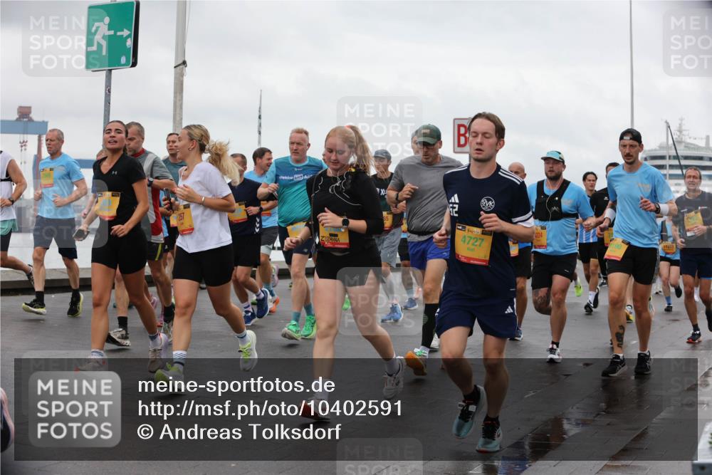 13.09.2026 - Kiel Lauf Andreas Tolksdorf http://msf.ph/oto/10402591 13.09.2026 11:01:37 Kiellinie 38, 4727 meine-sportfotos.de