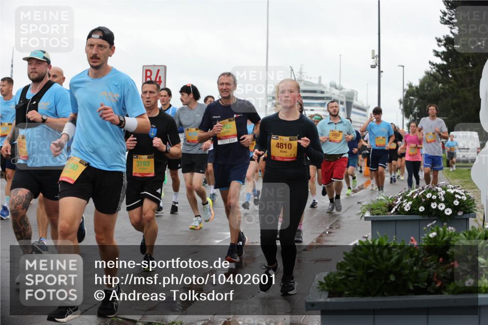 13.09.2026 - Kiel Lauf Andreas Tolksdorf http://msf.ph/oto/10402601 13.09.2026 11:01:39 Kiellinie 190, 38, 3193, 39, 4810, 2823 meine-sportfotos.de