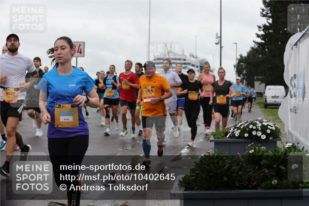 13.09.2026 - Kiel Lauf Andreas Tolksdorf http://msf.ph/oto/10402645 13.09.2026 11:01:59 Kiellinie 9442, 84 meine-sportfotos.de