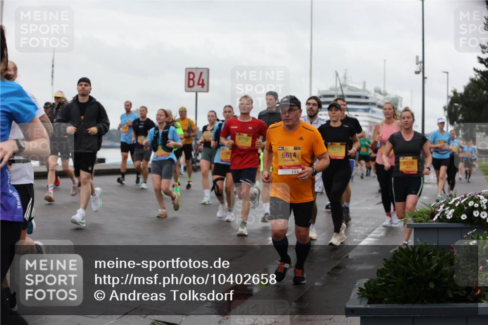13.09.2026 - Kiel Lauf Andreas Tolksdorf http://msf.ph/oto/10402658 13.09.2026 11:02:00 Kiellinie 4, 1236, 6748, 6614, 4272, 200, 6516 meine-sportfotos.de