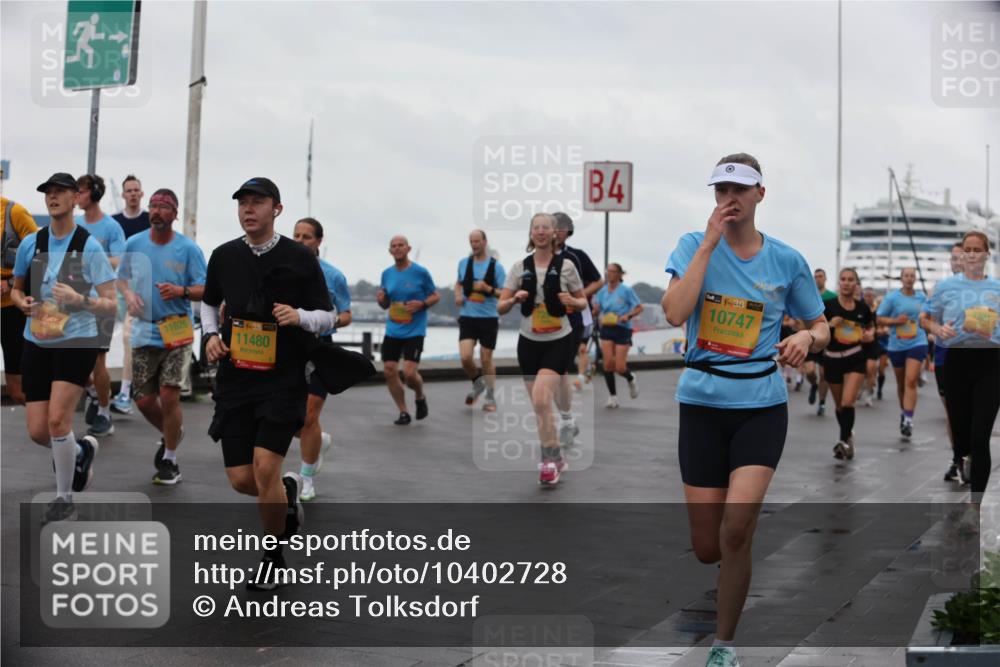 13.09.2026 - Kiel Lauf Andreas Tolksdorf http://msf.ph/oto/10402728 13.09.2026 11:02:05 Kiellinie 12232, 11626, 11480, 4, 38, 10747 meine-sportfotos.de