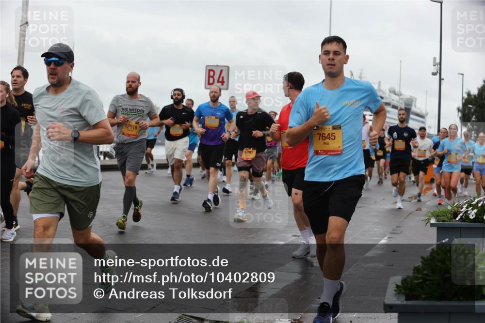 13.09.2026 - Kiel Lauf Andreas Tolksdorf http://msf.ph/oto/10402809 13.09.2026 11:02:21 Kiellinie 12518, 4, 8897, 38, 7645 meine-sportfotos.de
