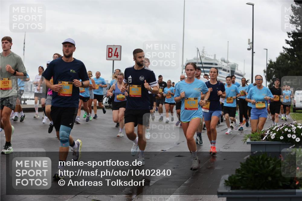 13.09.2026 - Kiel Lauf Andreas Tolksdorf http://msf.ph/oto/10402840 13.09.2026 11:02:24 Kiellinie 2871, 39, 4, 4071, 38, 4378, 2 meine-sportfotos.de